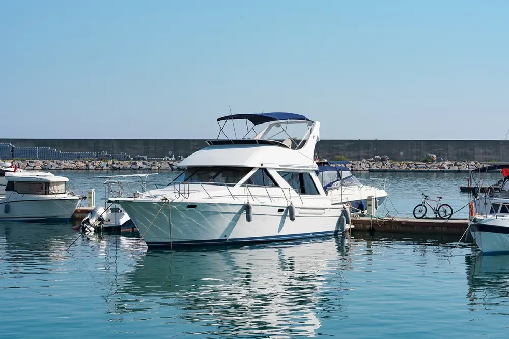 cabine-de-bateau-découpe-mousse