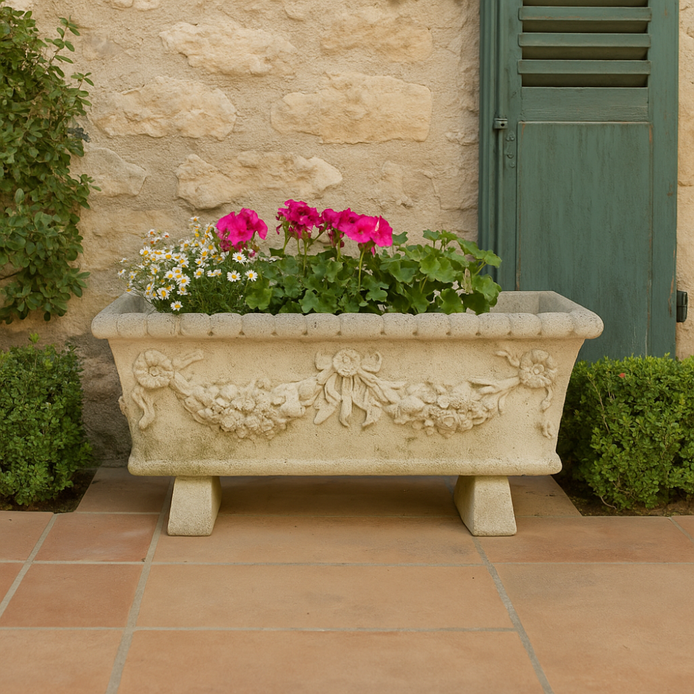 jardiniere-sur-pieds-en-pierre-1